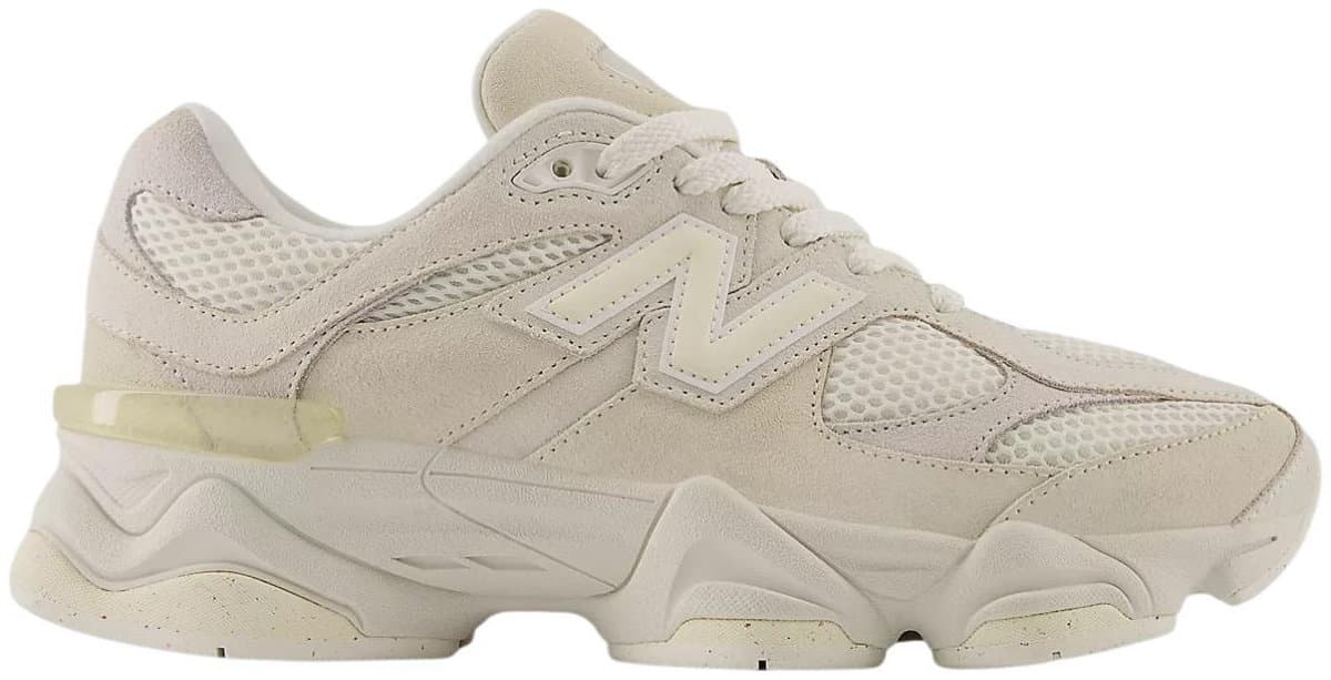 New Balance Women Sneakers