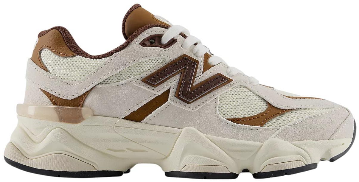 New Balance Women Sneakers