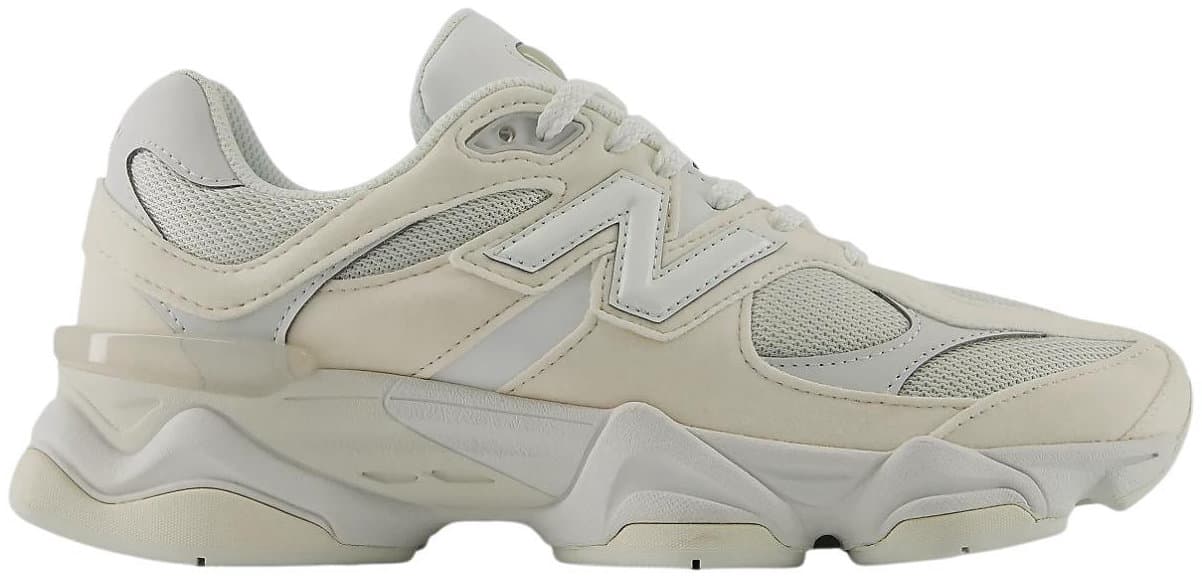 New Balance Women Sneakers